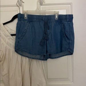Loft pull on chambray shorts